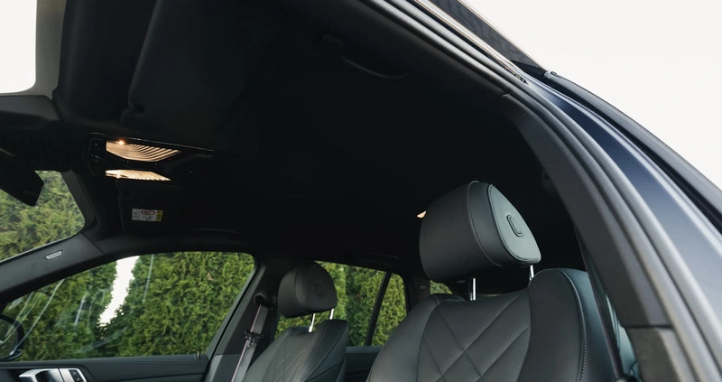 BMW X5 cena 369999 przebieg: 9682, rok produkcji 2023 z Radzymin małe 781